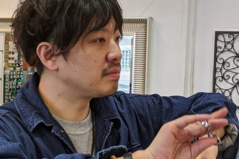 POINT５　関西では希少なシャンプーソムリエ在籍！正しいヘアケアお伝えします。